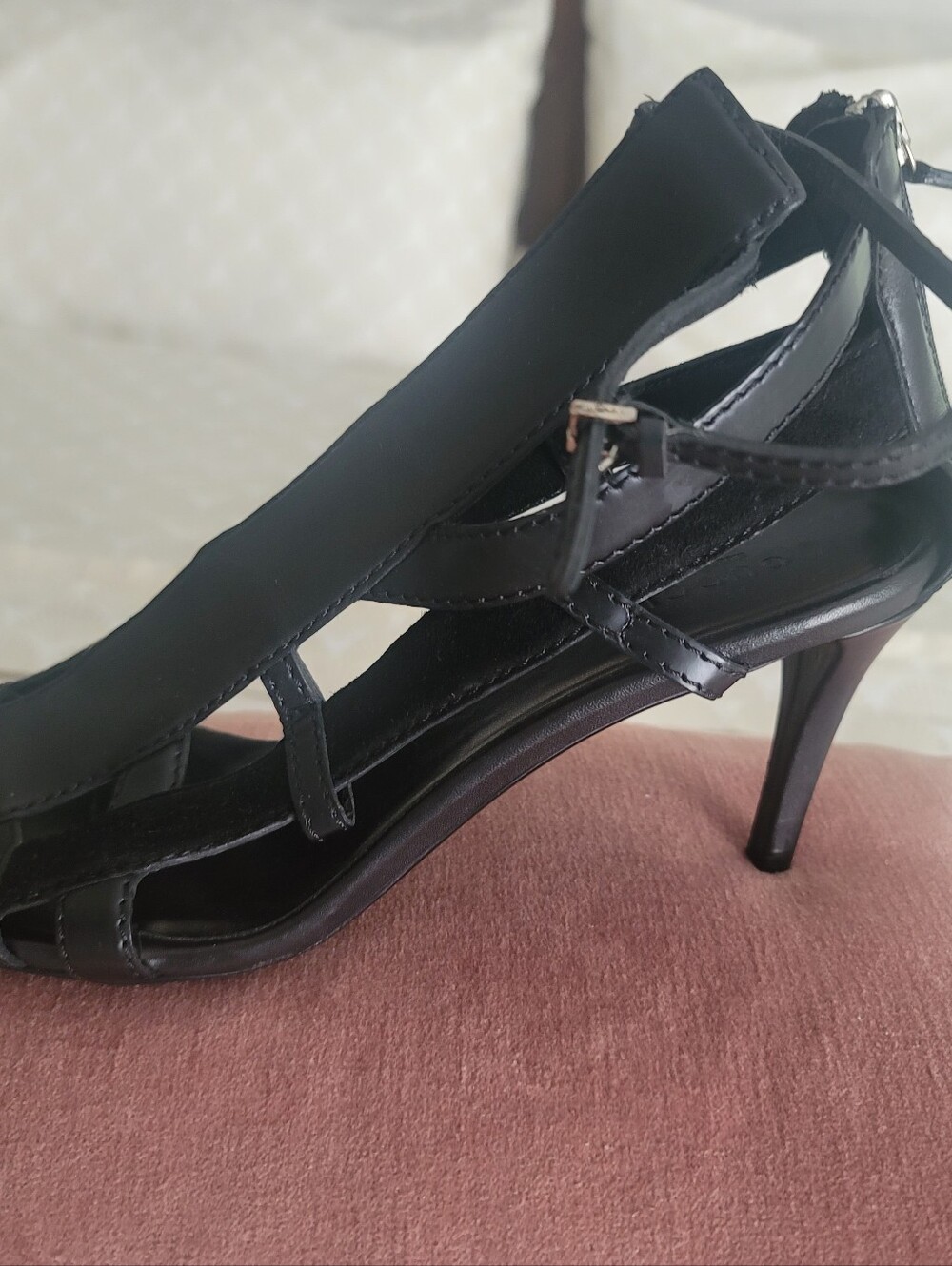 GUCCI Daryl Gladiator Cage Mid Heel Sandals-Sz 8.5 US Made in Italy - Picture 3 of 6